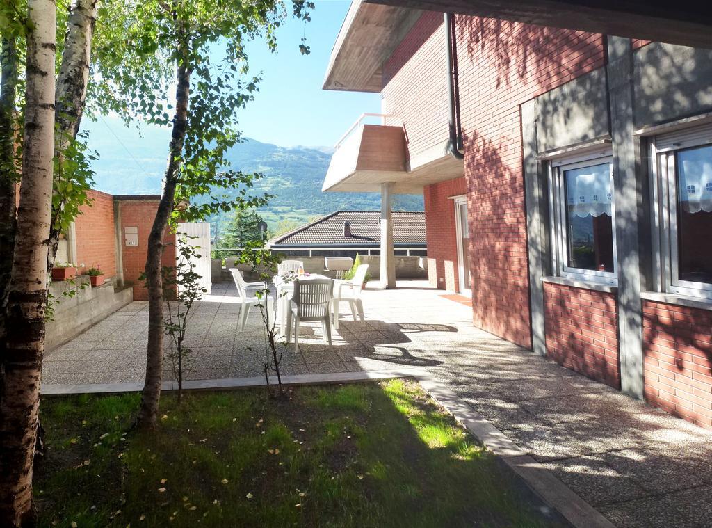 La Betulla Appartamento Confortevole Wifi E Parking Free Aosta Kültér fotó